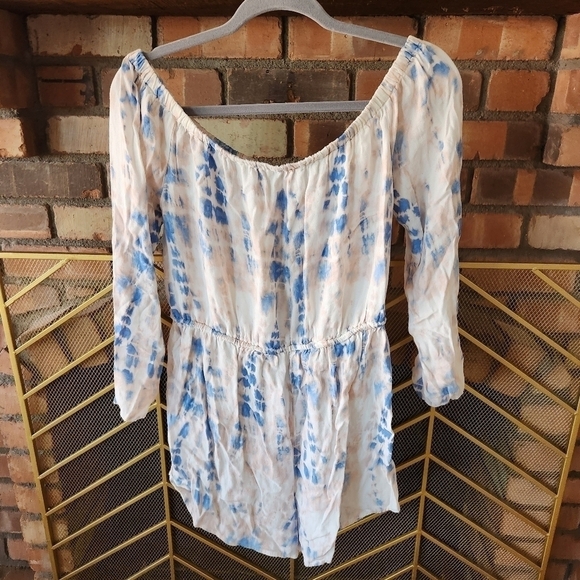Forever 21 Blue and Peach Tiedye Romper . SIZE Medium - Picture 3 of 8
